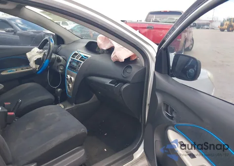 2007 Toyota Yaris from USA, damaged, VIN JTDBT903471021596